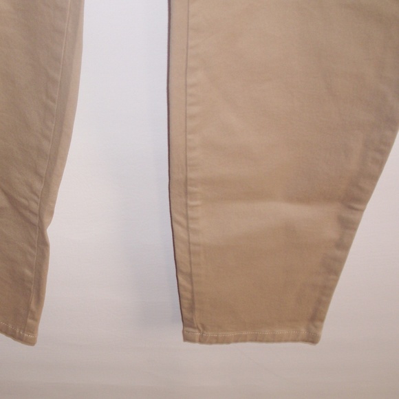 NWT Gloria Vanderbilt Amanda Tapered Leg Slimming Jeans Pants Size 16 - Picture 7 of 11